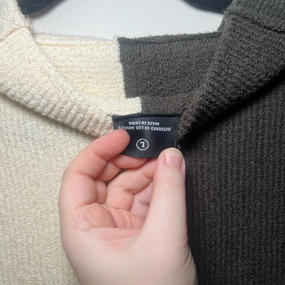 Two-Tone Black and Cream Women's Sweater - Picture 4 of 4